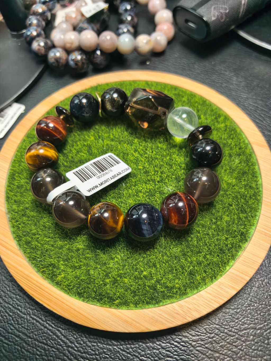 dabf43f9-b226-471a-acab-a5627fc8715a1314125955942812375