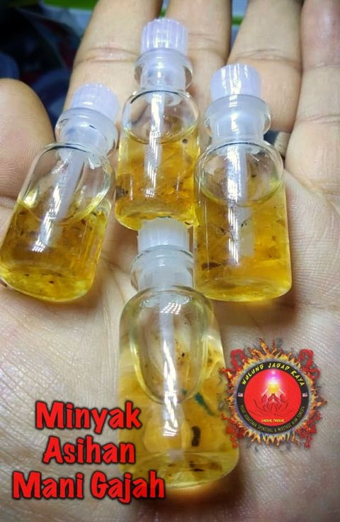 MinyakKristalManiGajah.jpg