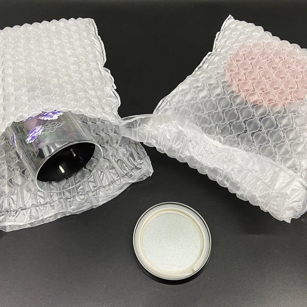 強力氣泡袋包裝香氛蠟燭，防止碰撞破裂