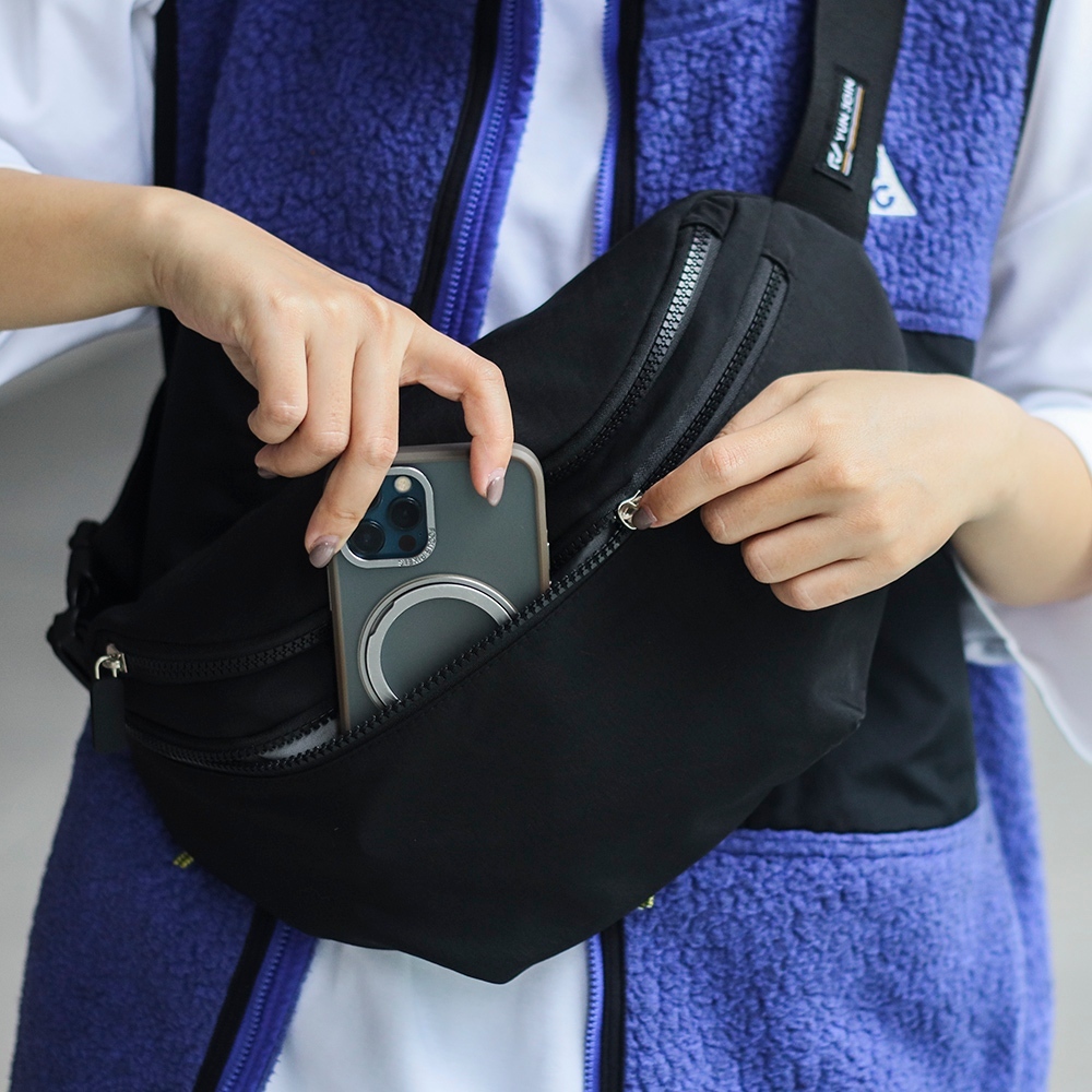 tw-11134207-7rasd-m3q6q1exj9y2dc