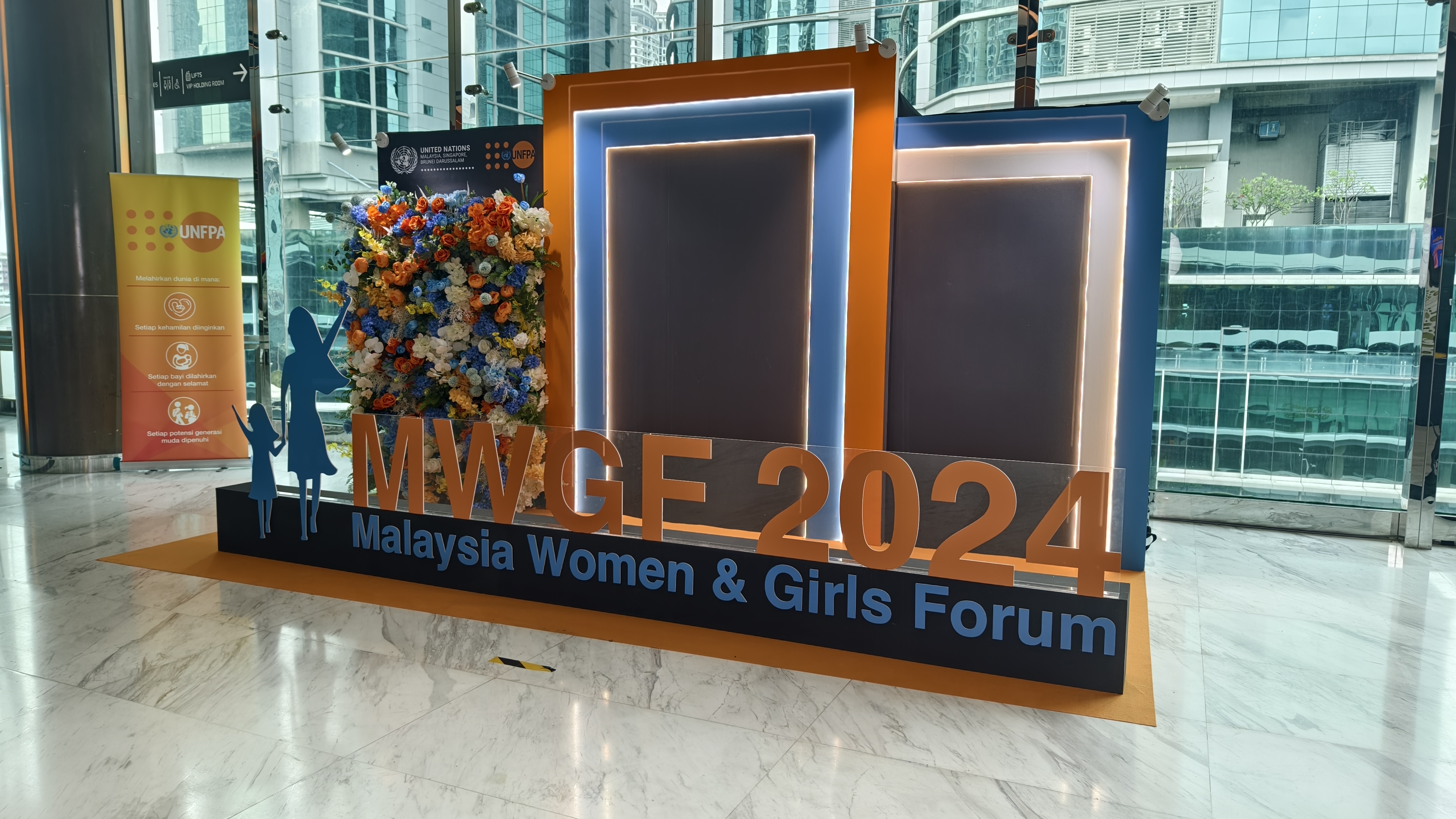 malaysia-woman-girl-forum-corporate-event-lanyard-malaysia.jpg