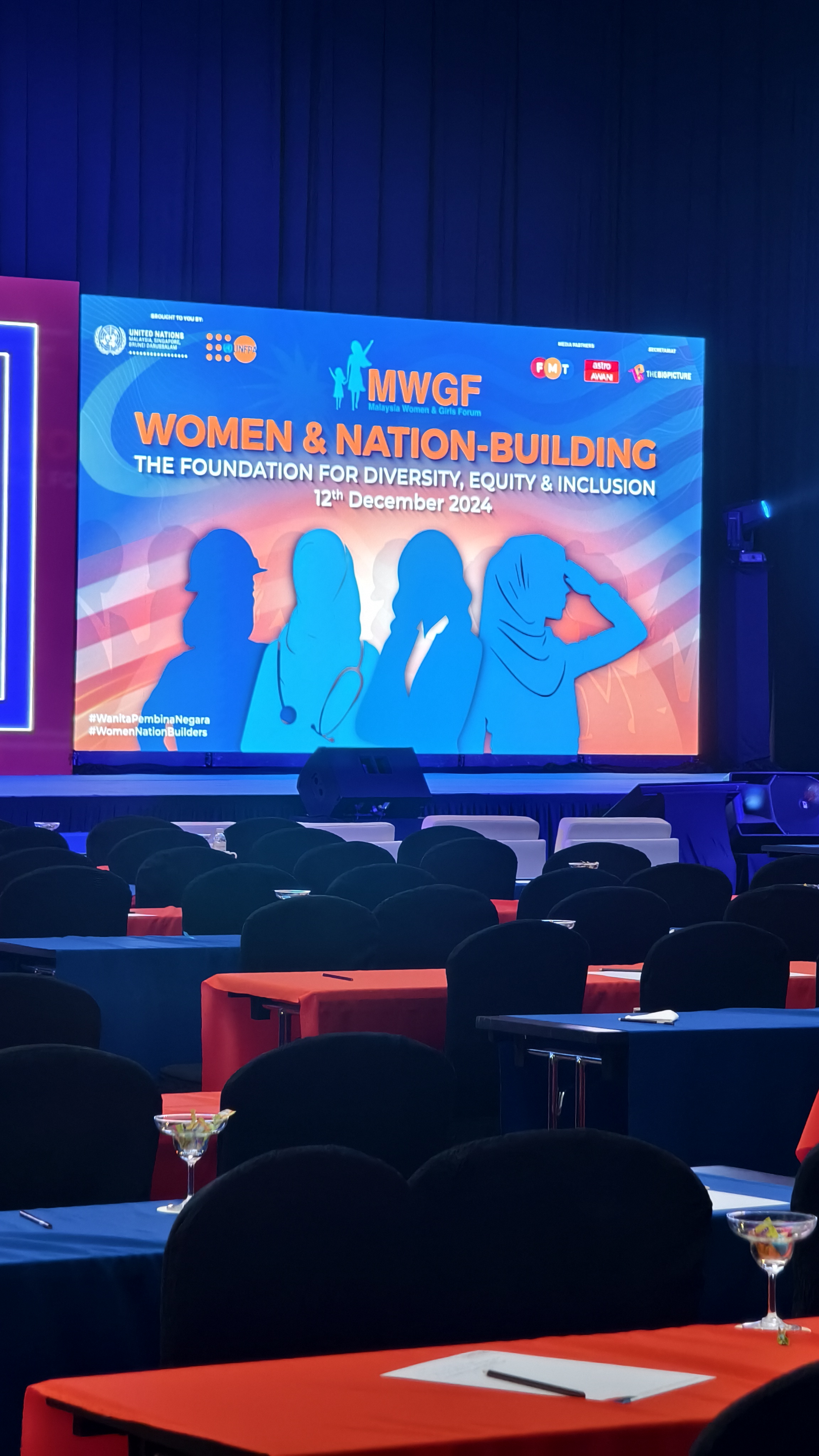 malaysia-woman-girl-forum-corporate-event-lanyard-malaysia.jpg