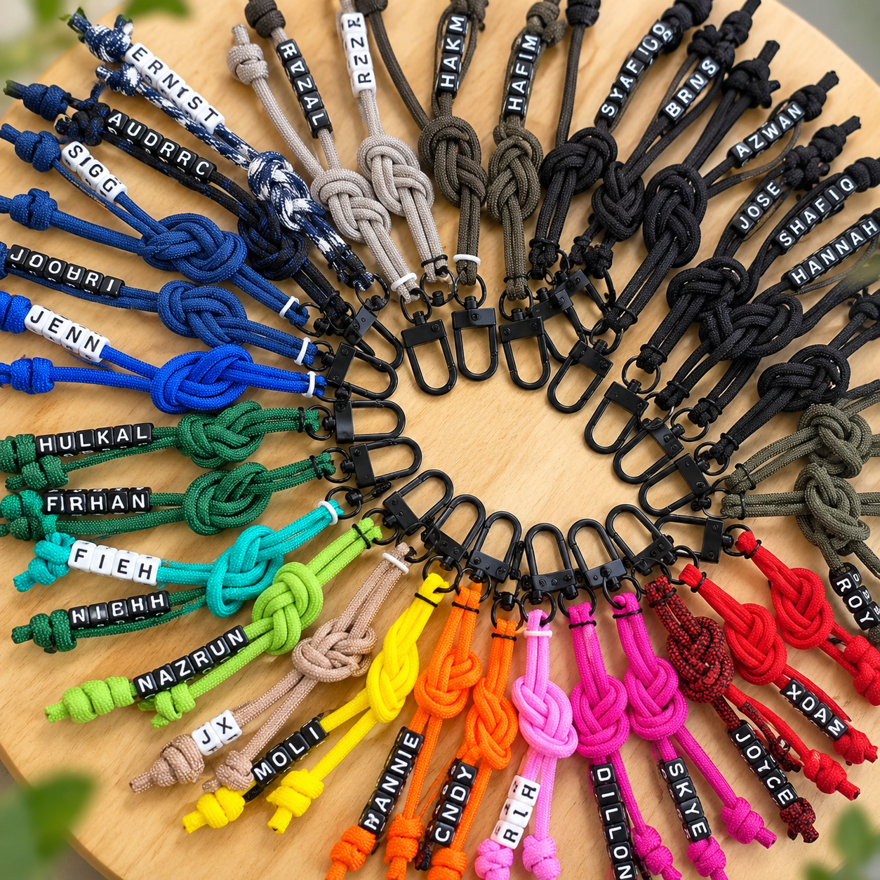 l handmade-550-paracord-keychain-malaysia.jpg