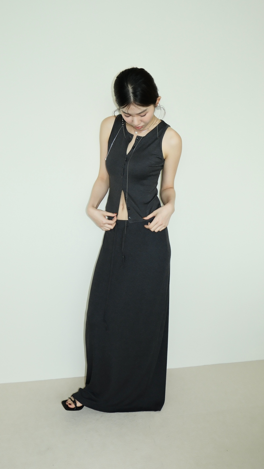 Facetune_12-06-2025-14-17-08