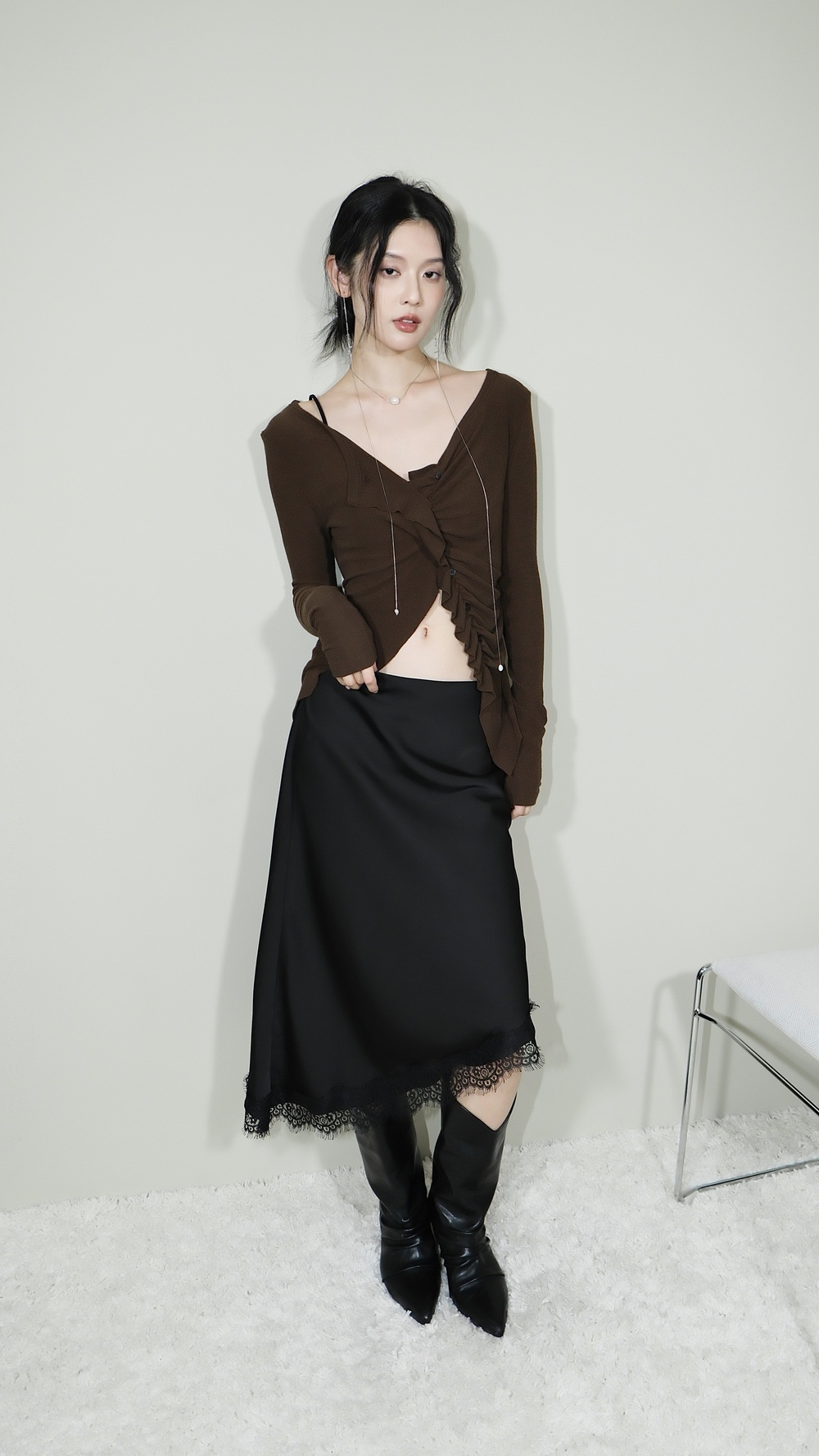 Facetune_08-11-2025-23-01-22