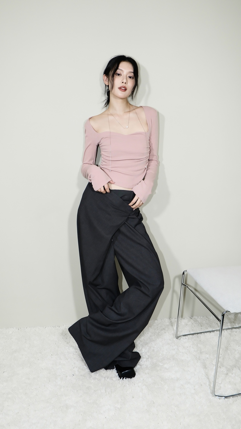 Facetune_08-11-2025-22-48-40