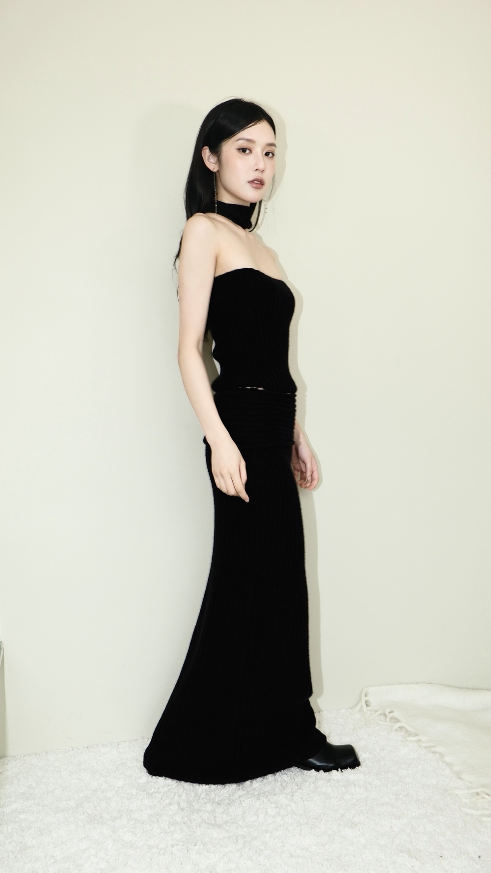 Facetune_12-12-2025-12-15-11