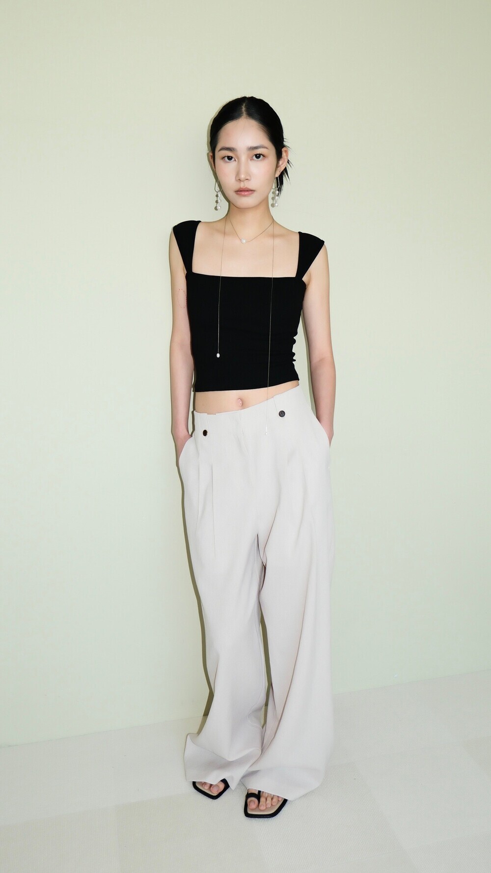 LINE_ALBUM_202554_250504_371