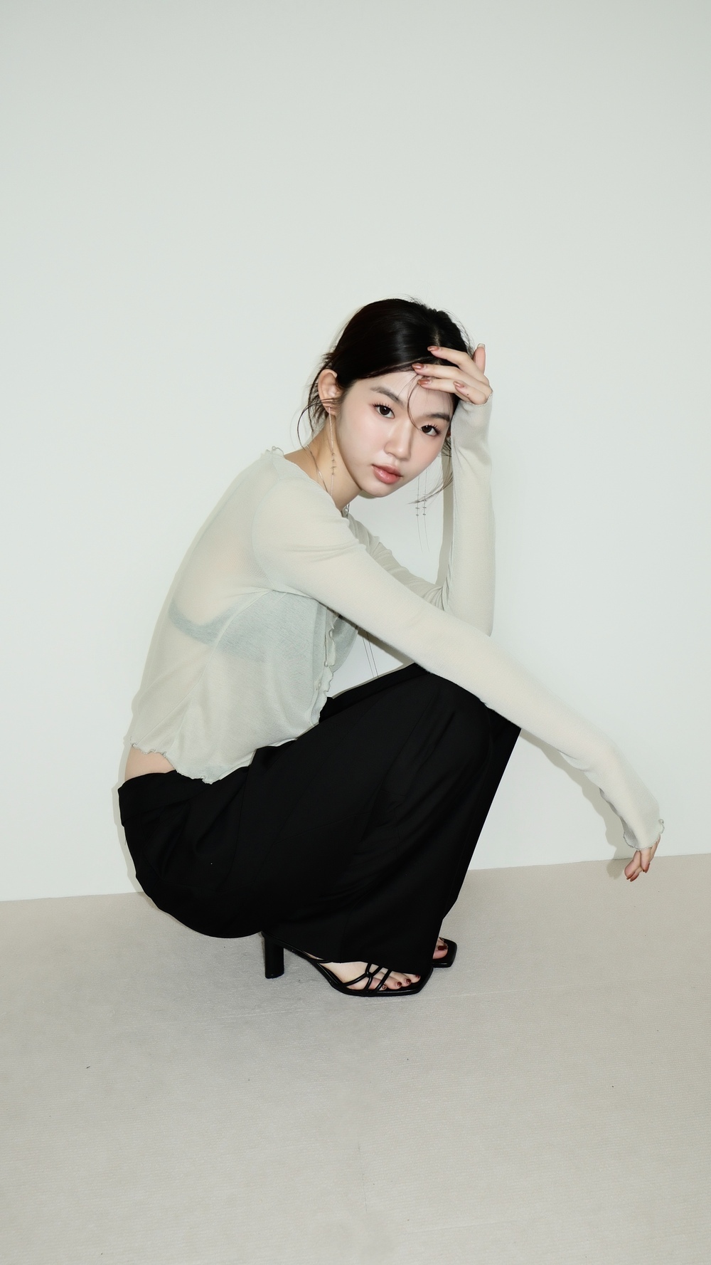 Facetune_12-06-2025-14-42-56