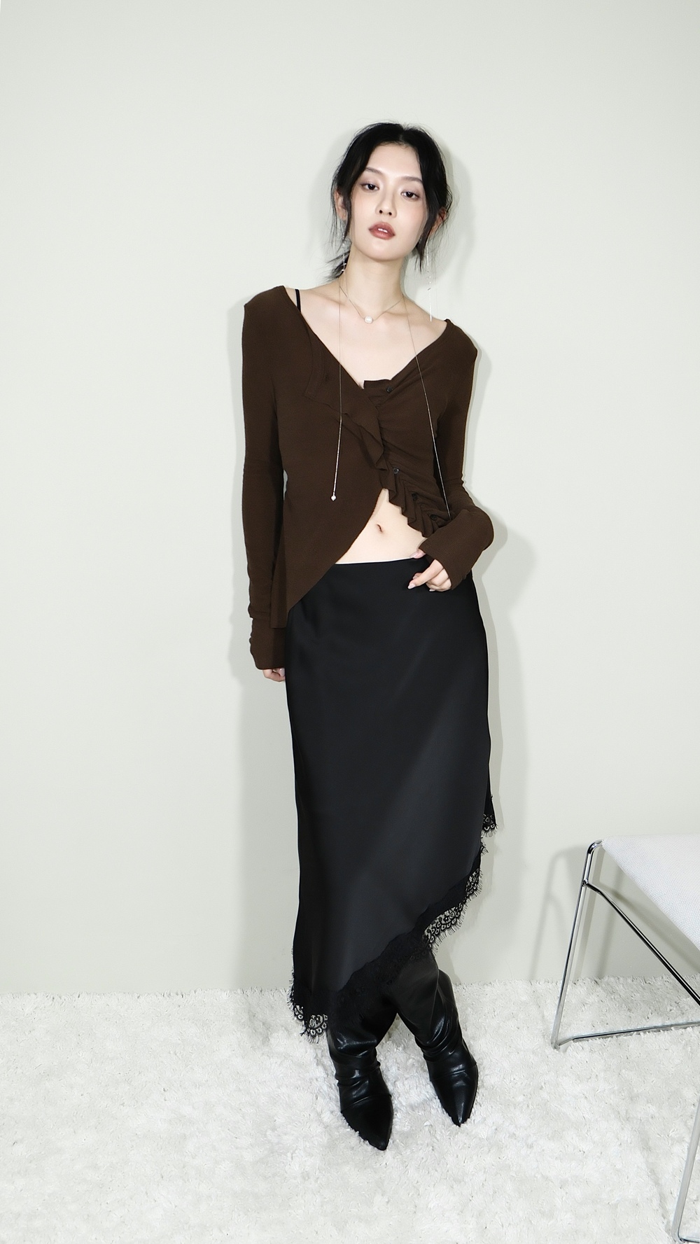 Facetune_08-11-2025-23-01-49