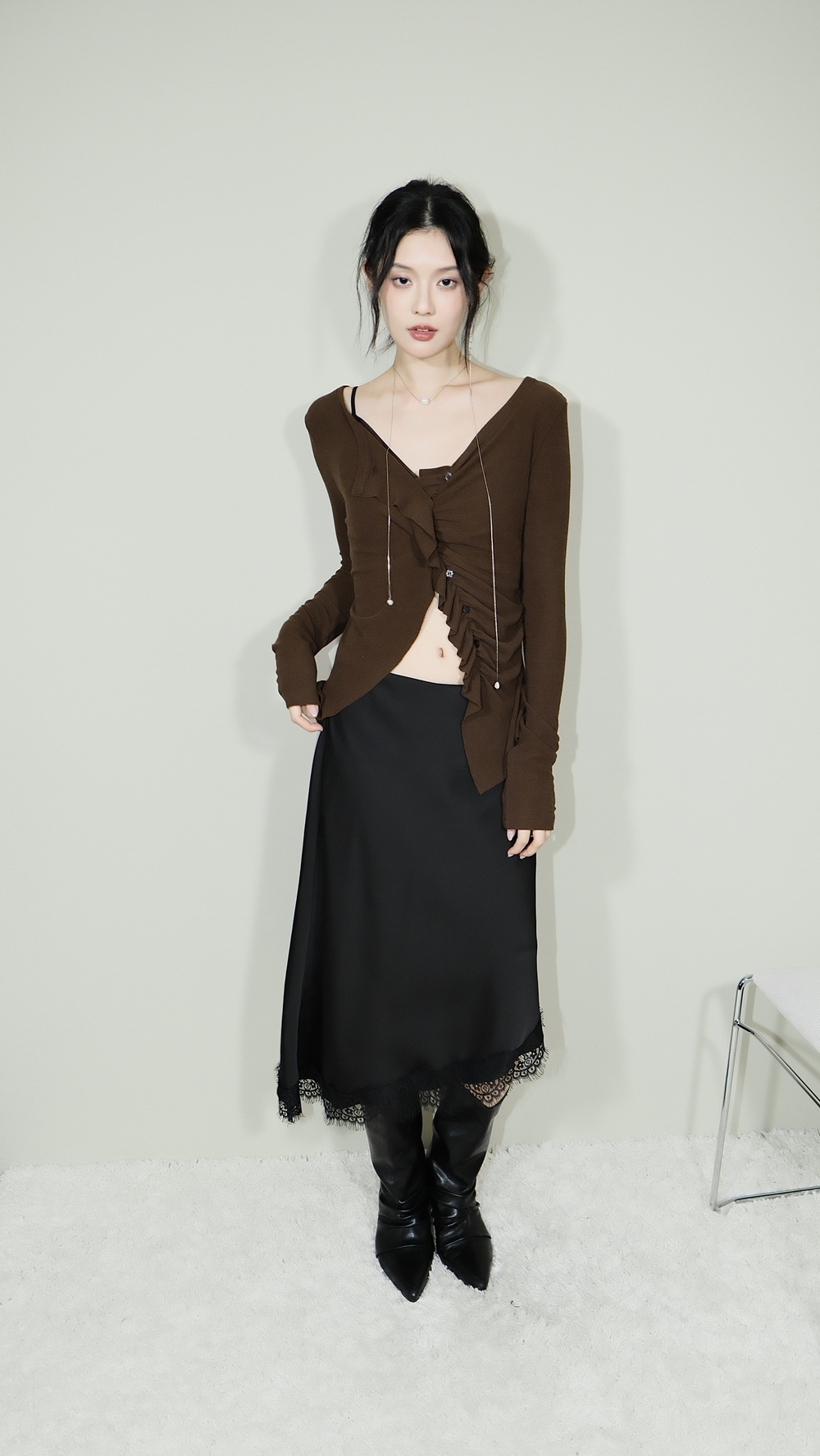 Facetune_08-11-2025-23-02-57