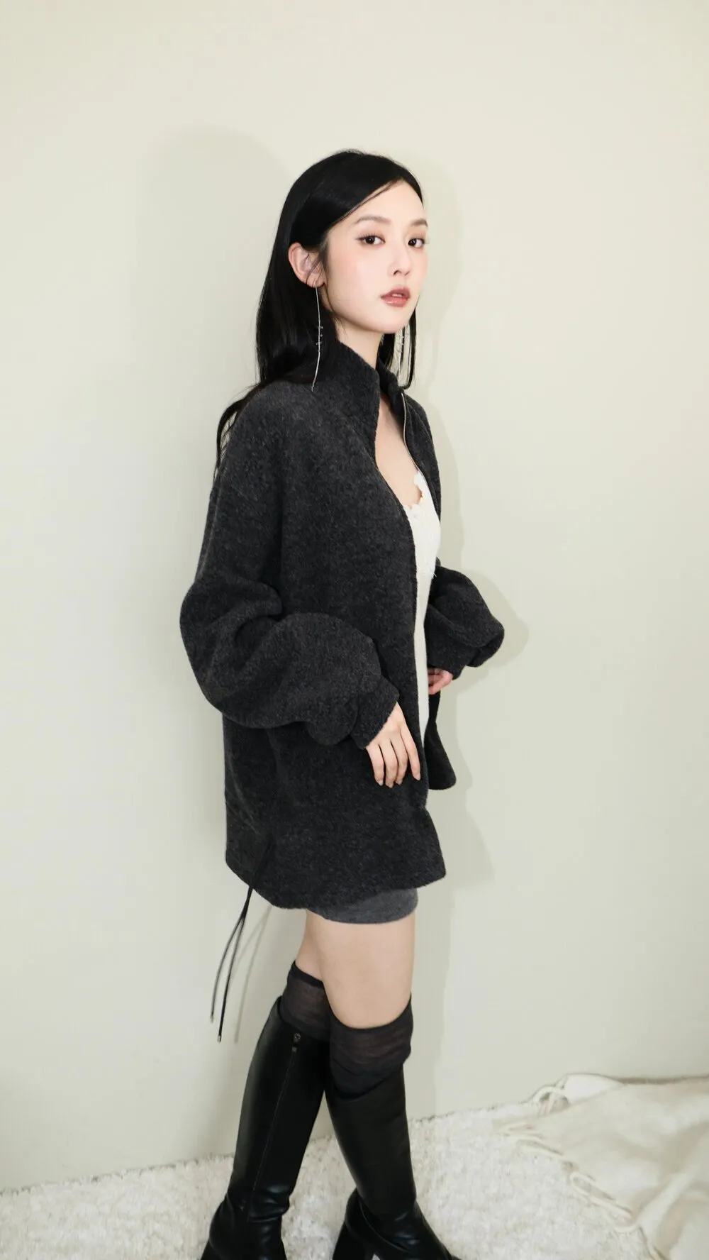 Facetune_15-12-2025-19-07-05_1