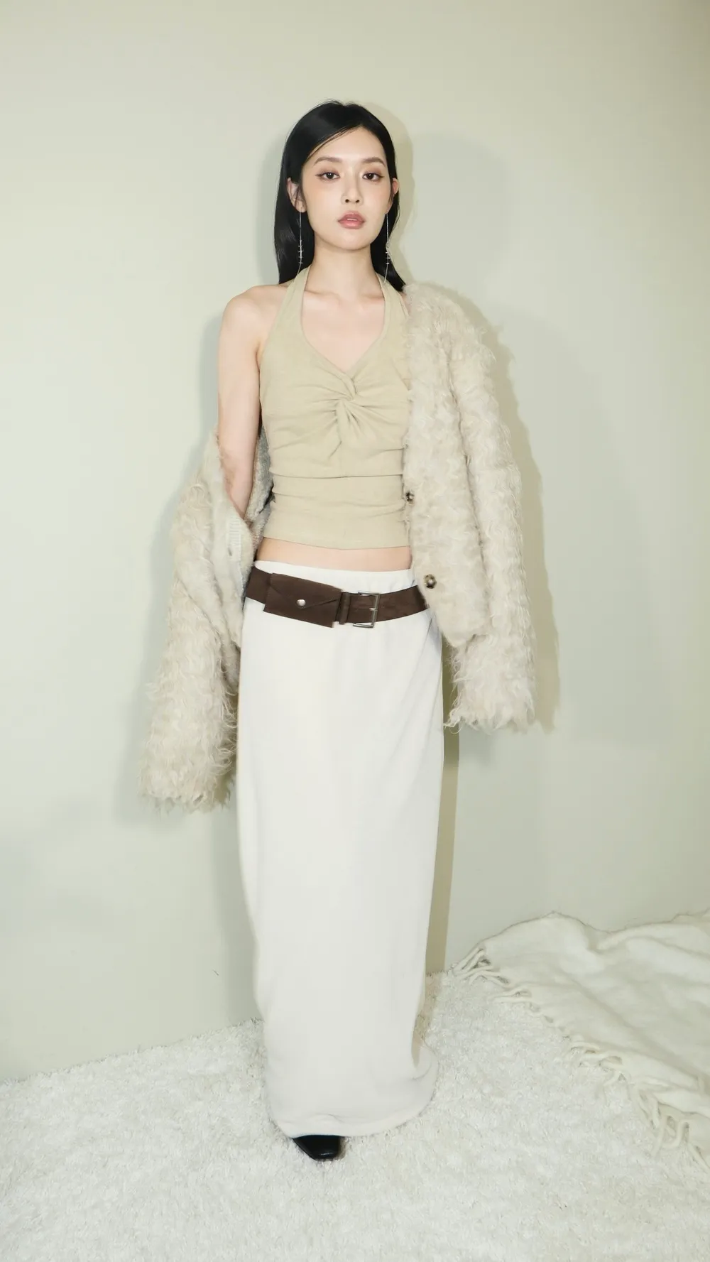 Facetune_15-12-2025-20-42-30