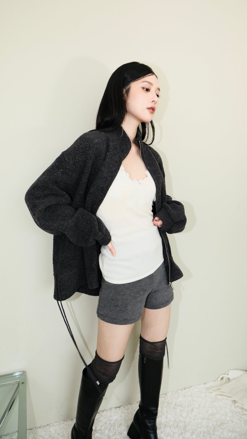 Facetune_15-12-2025-19-07-23_1