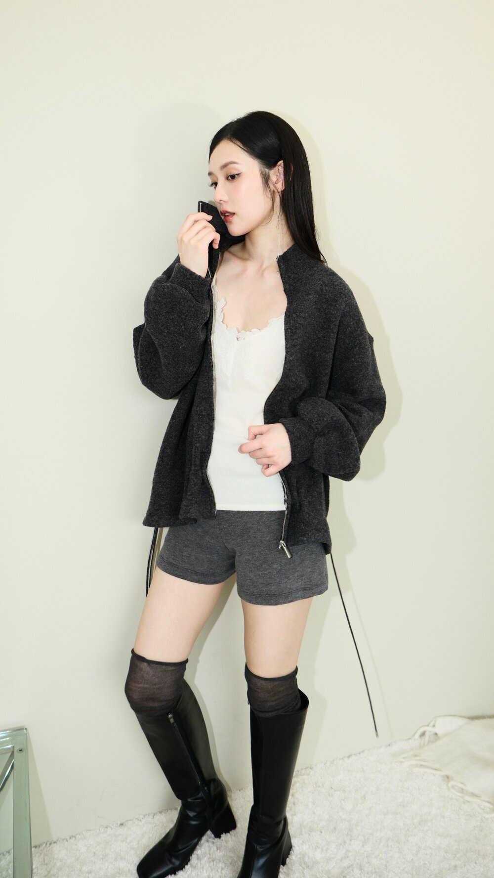 Facetune_15-12-2025-19-08-51_1