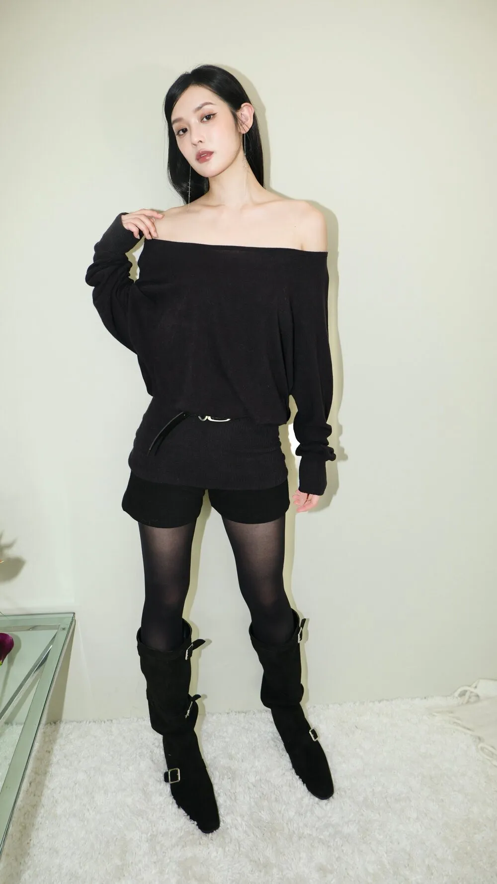 Facetune_15-12-2025-19-24-45_1