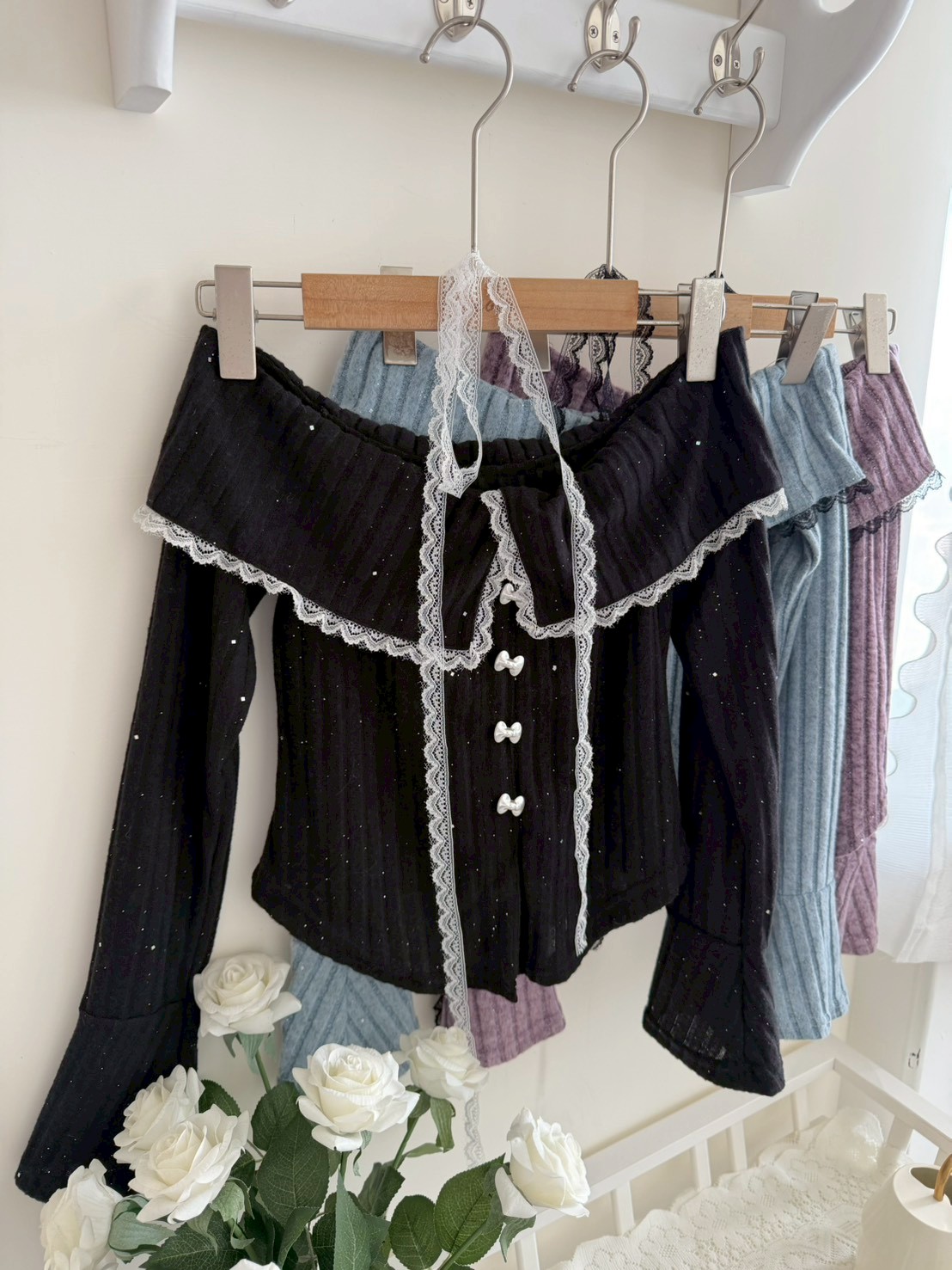 LINE_ALBUM_Winter 2_251201_736