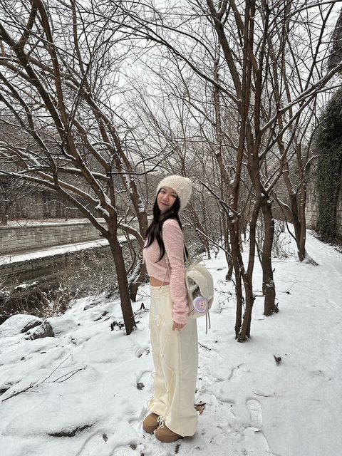 LINE_ALBUM_Korea January new_240112_461