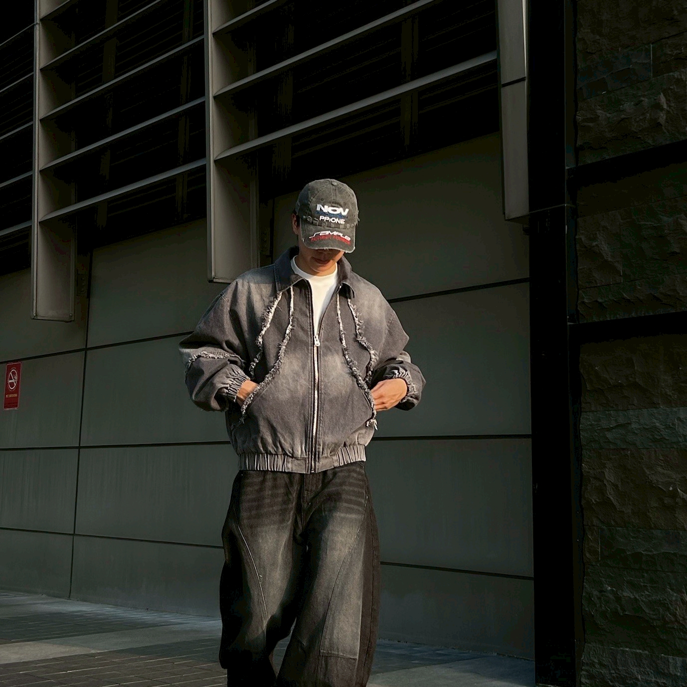 LINE_ALBUM_99040-韓國Boxy毛邊牛仔外套_251103_32