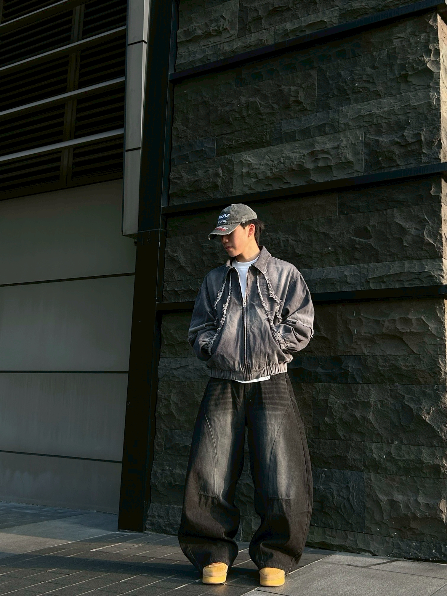 LINE_ALBUM_99040-韓國Boxy毛邊牛仔外套_251103_26