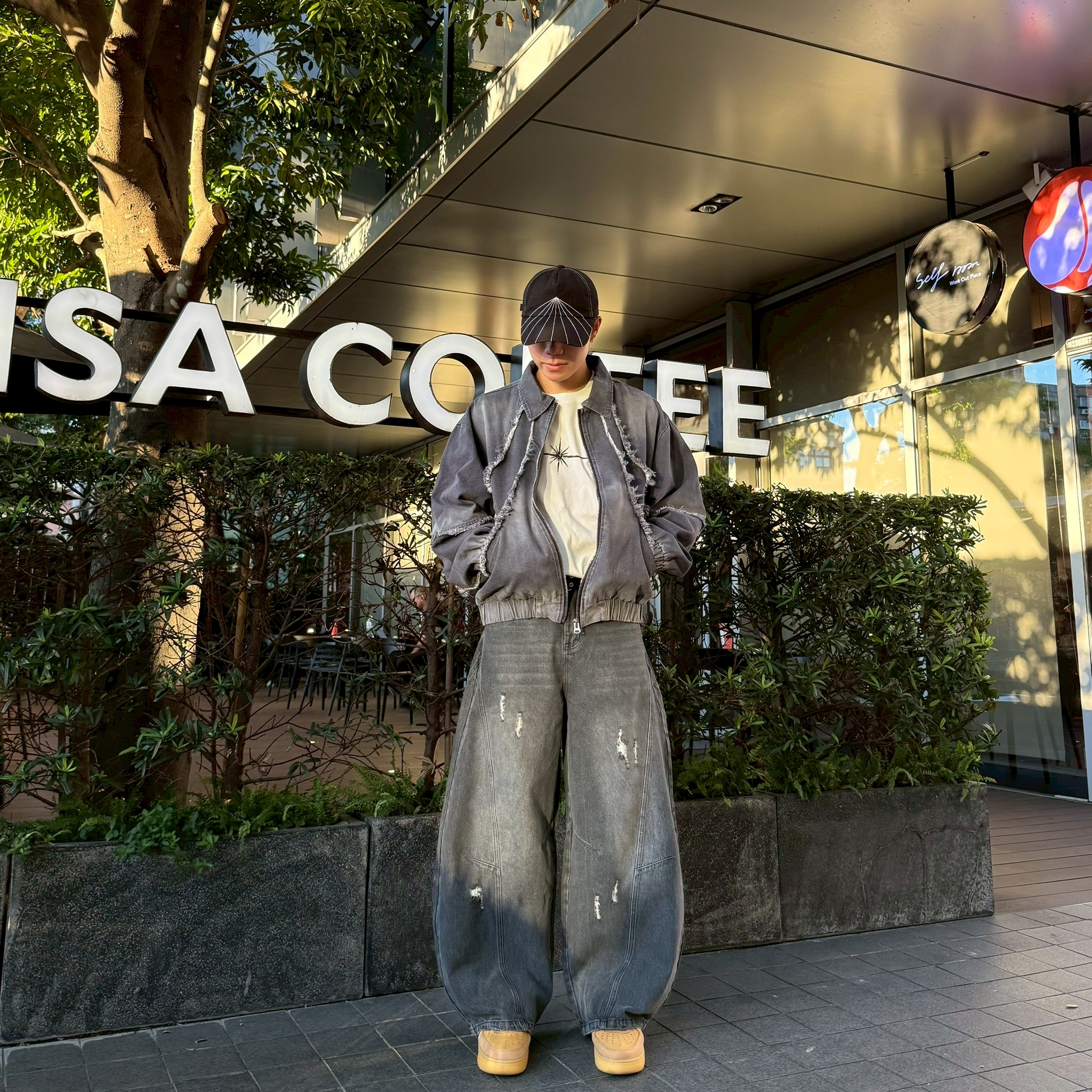 LINE_ALBUM_99040-韓國Boxy毛邊牛仔外套_251103_6