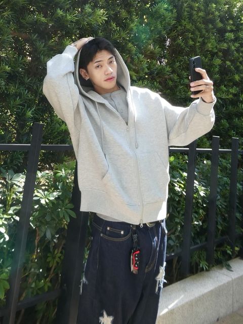 tw-11134207-81zti-mhygvbu3pyx2b7