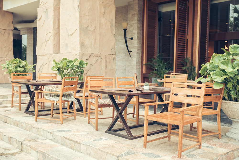 outdoor wooden dining chairs with rectangle dining tables