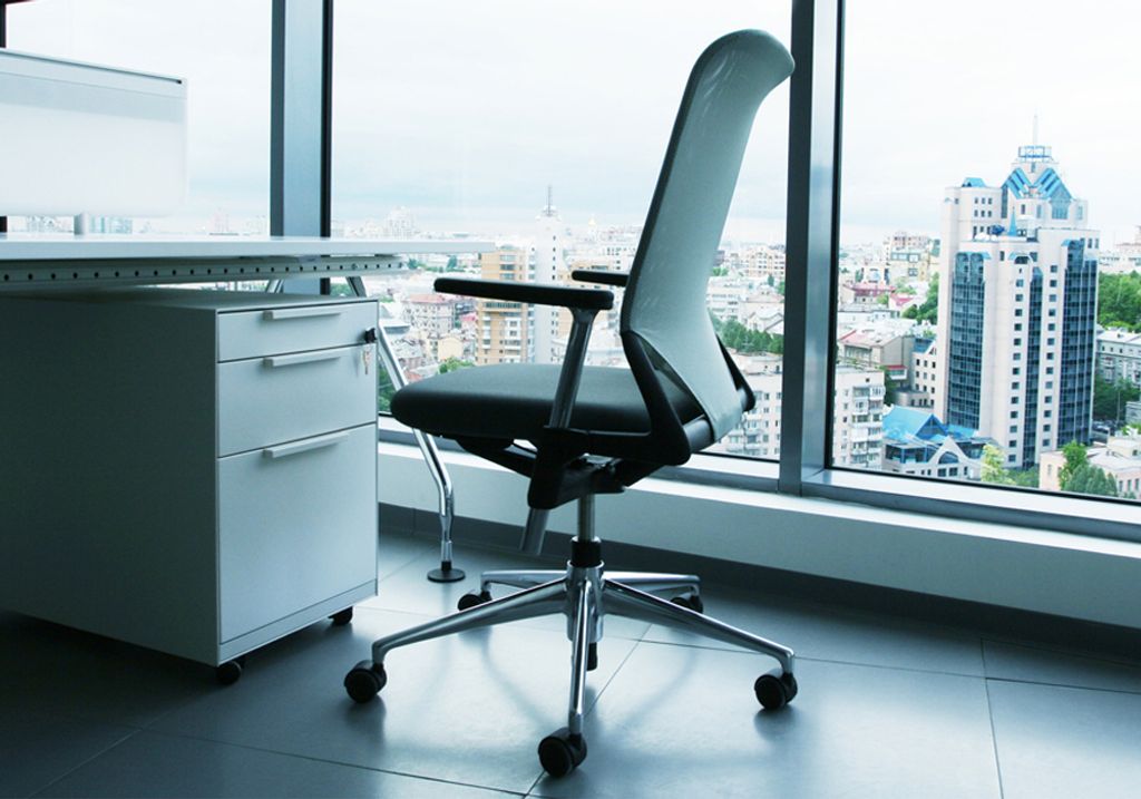 10 Best Ergonomic Office Chair Designs to Avoid Back Pain in Malaysia 2022
