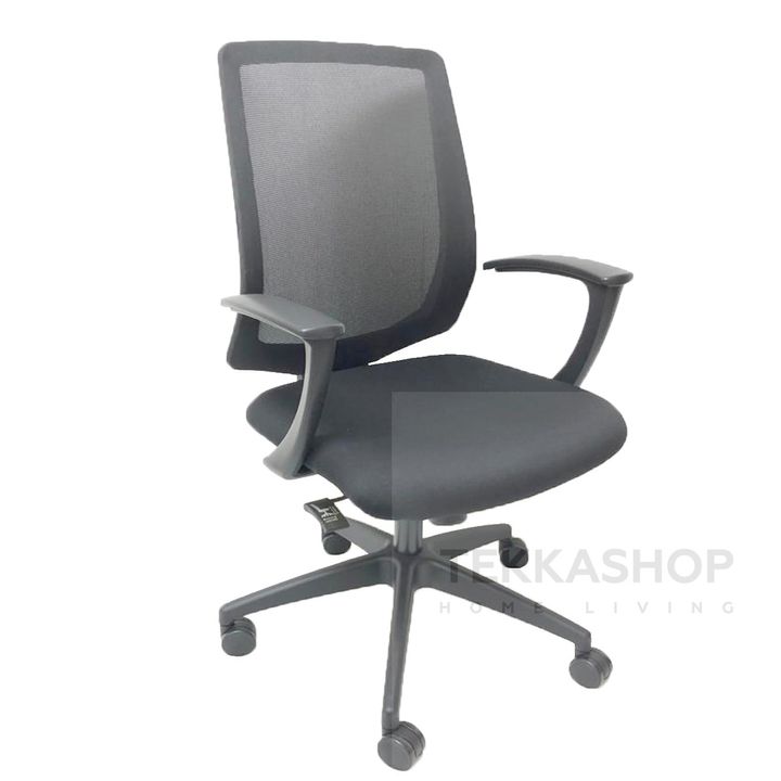 LOUIS668.jpg