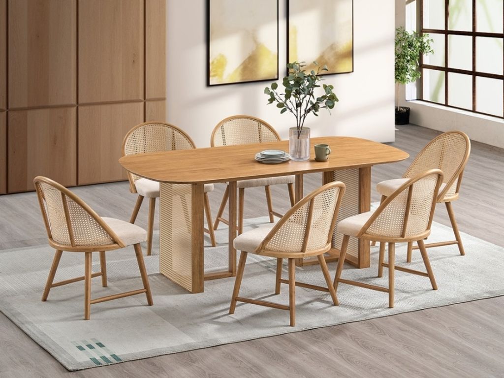 RENNY-DINING-5