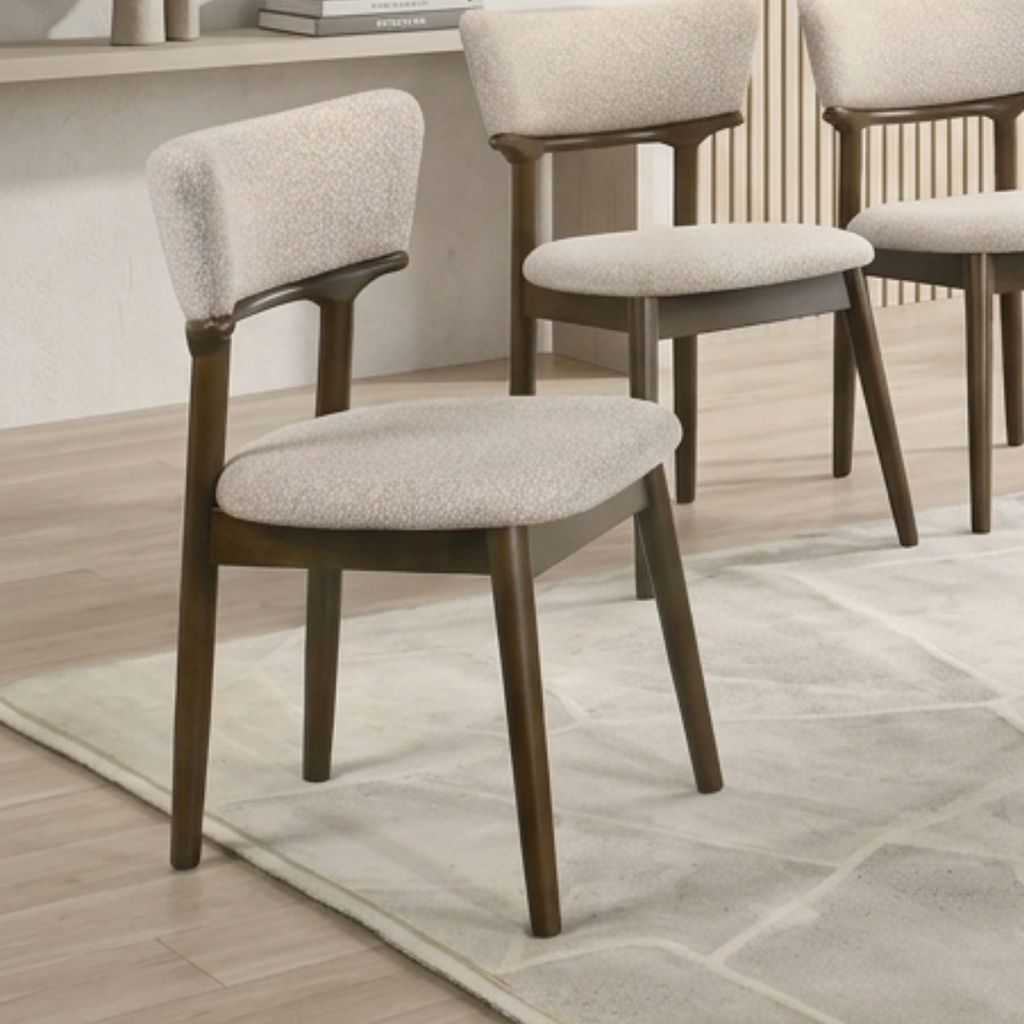 AMBER-CHAIR-1