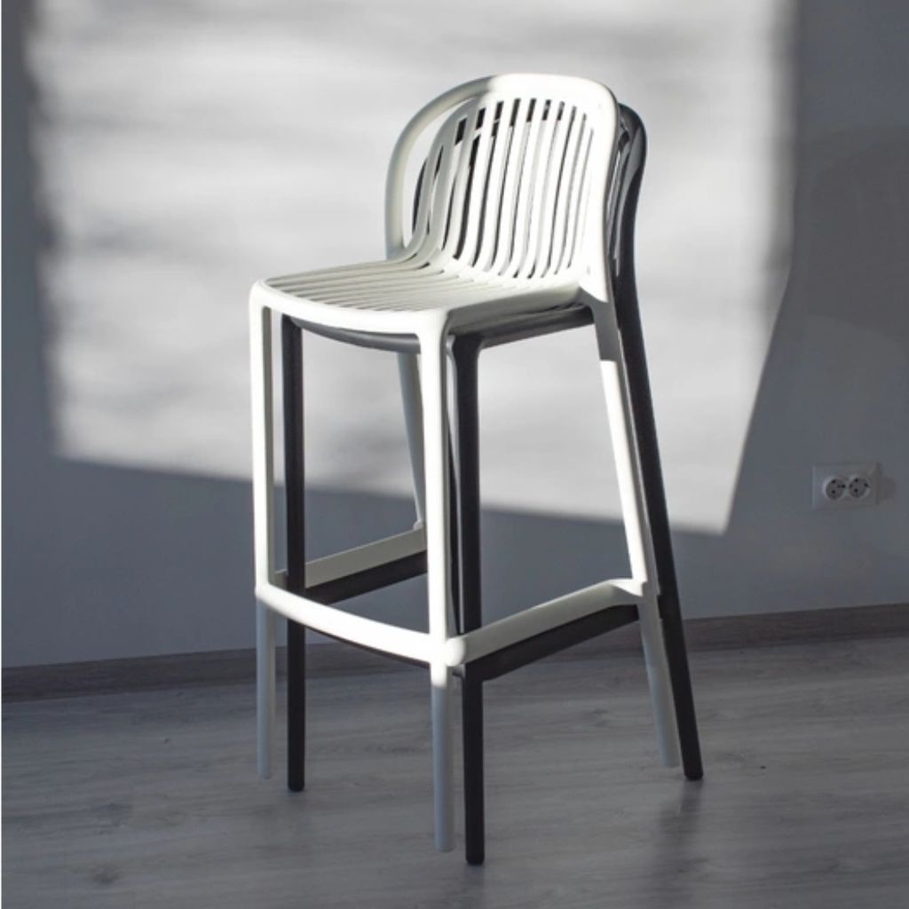 SPECTRA-CHAIR-4