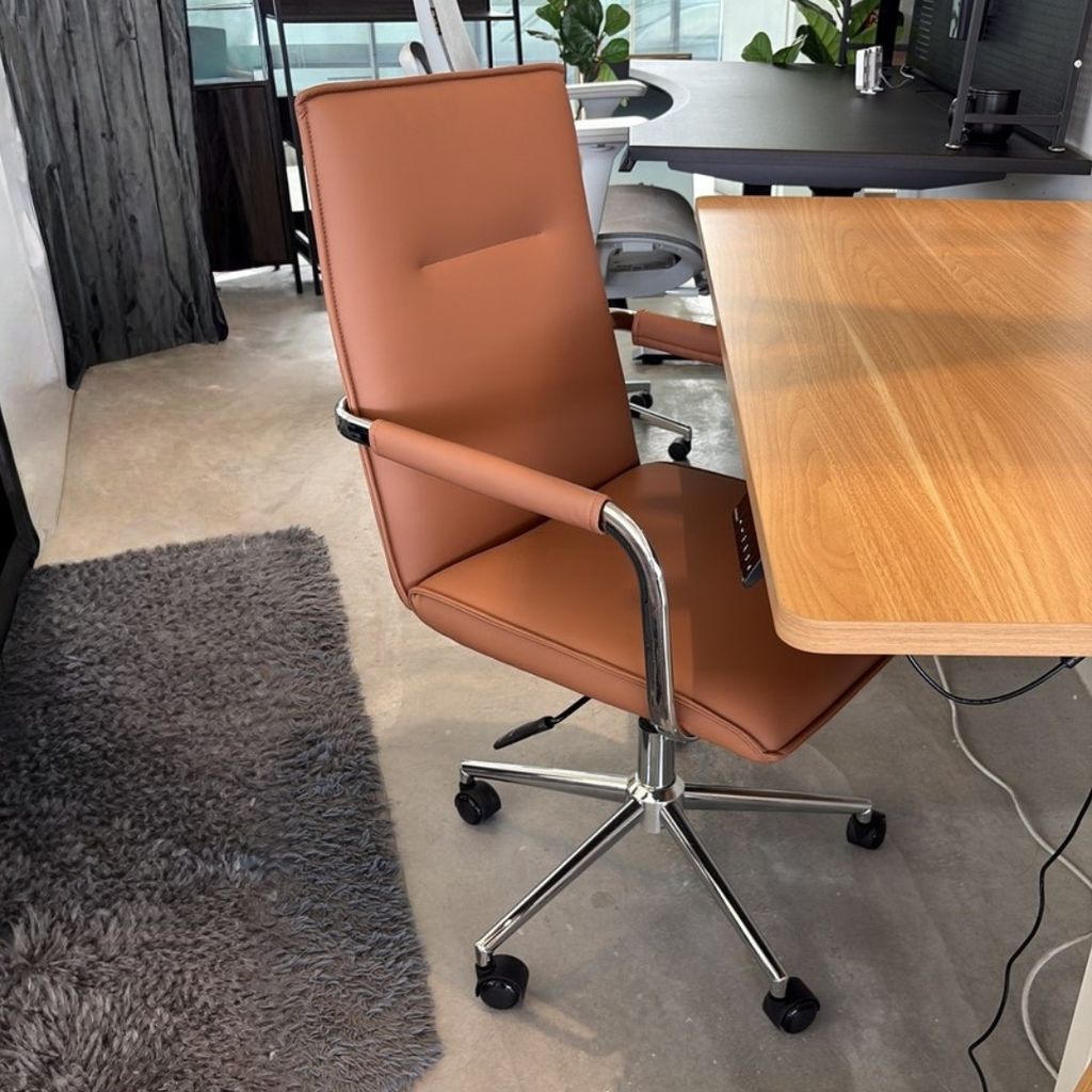 DUOMO-OFFICE-SET-4