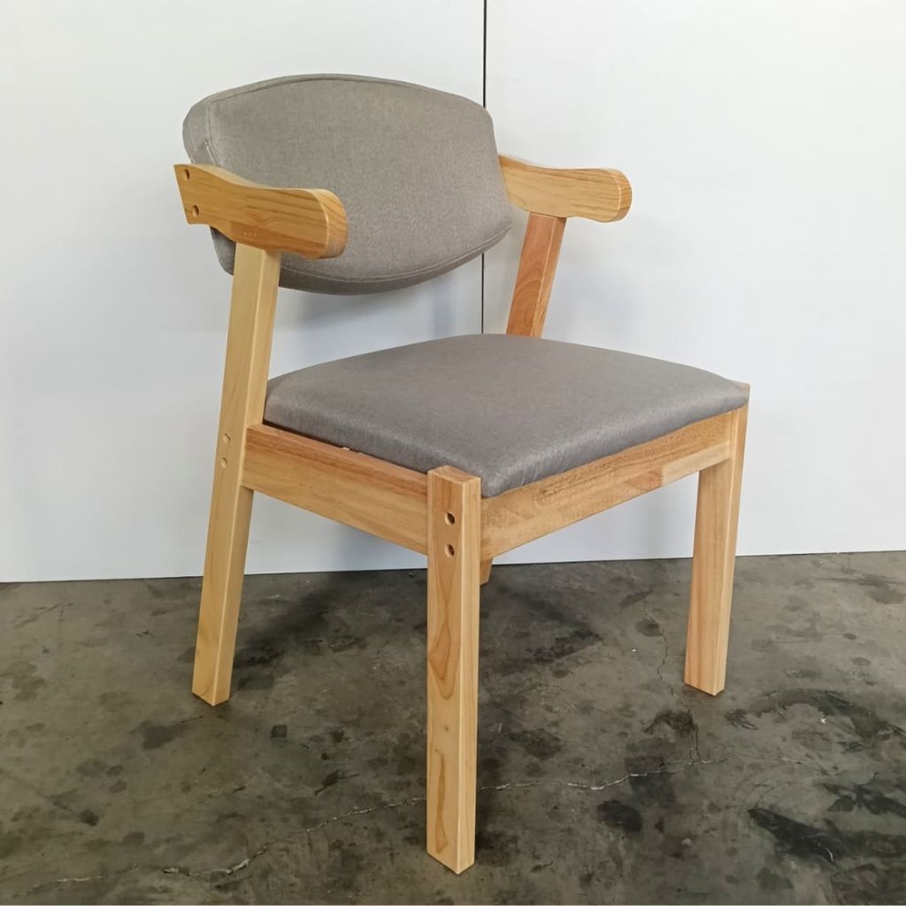 GALLE-CHAIR-3