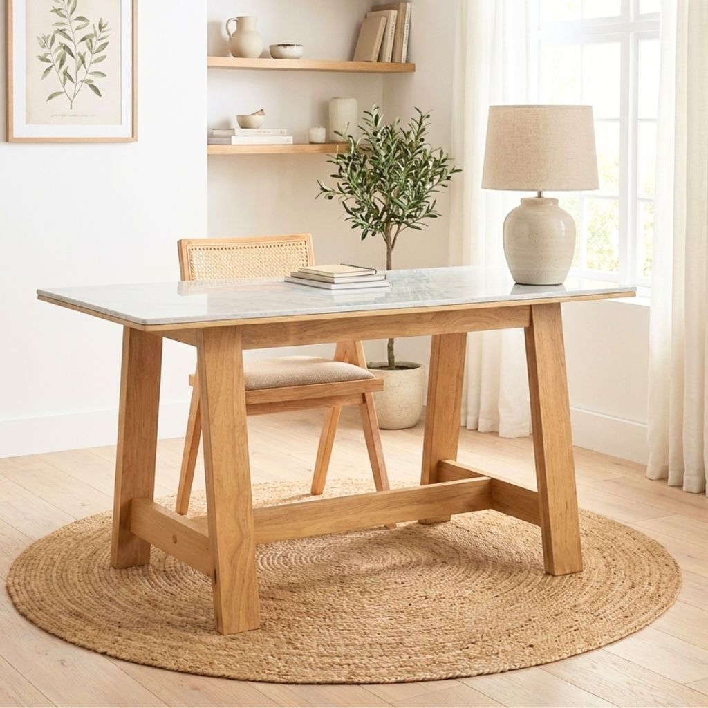 144115-DESK-1