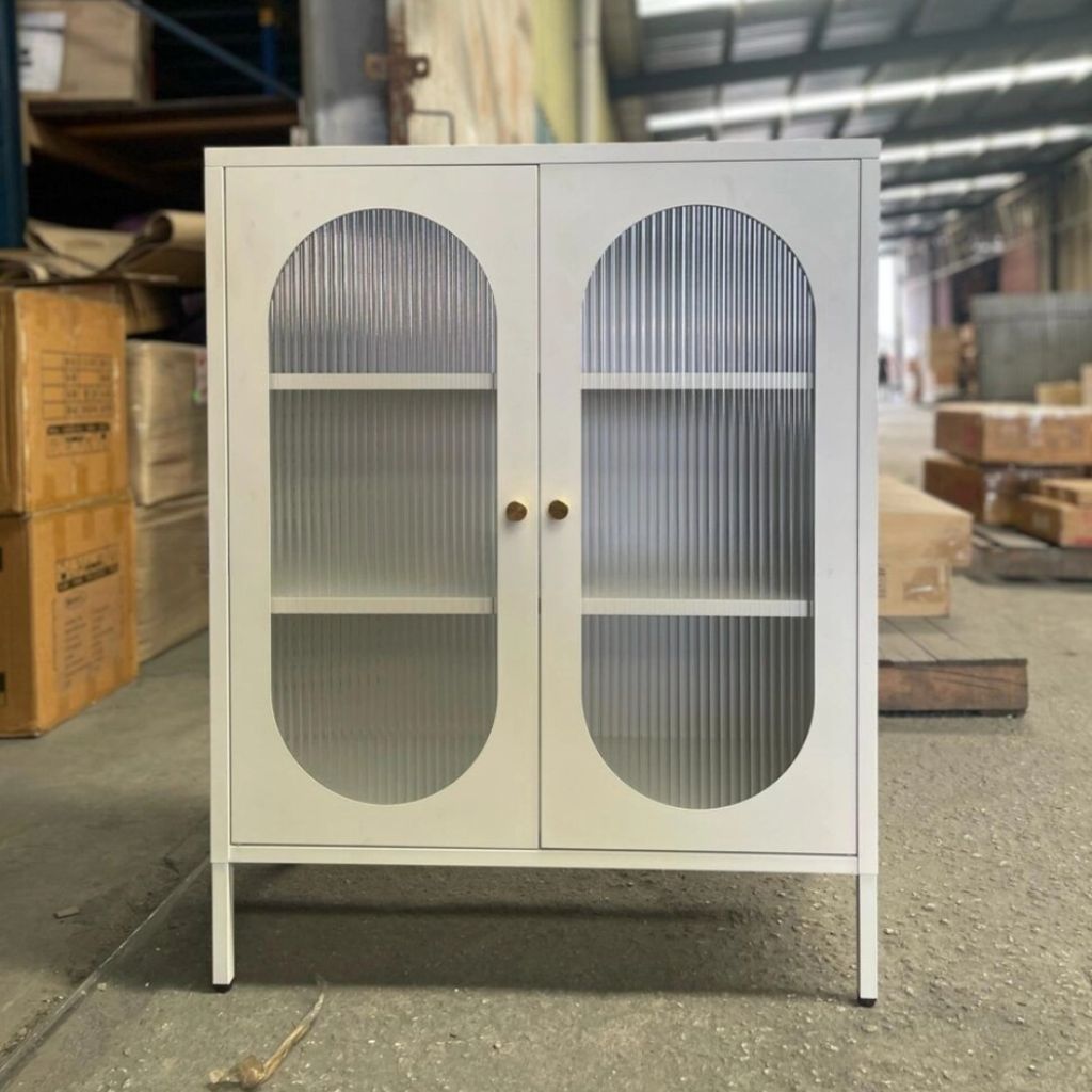 ESME-CABINET-1-1