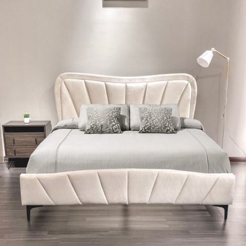 CARYS-BED-1-600x600