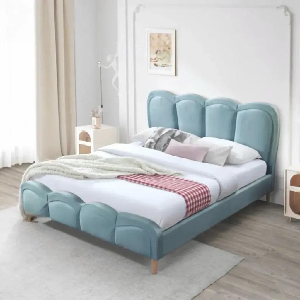 LUCENA-BED-2