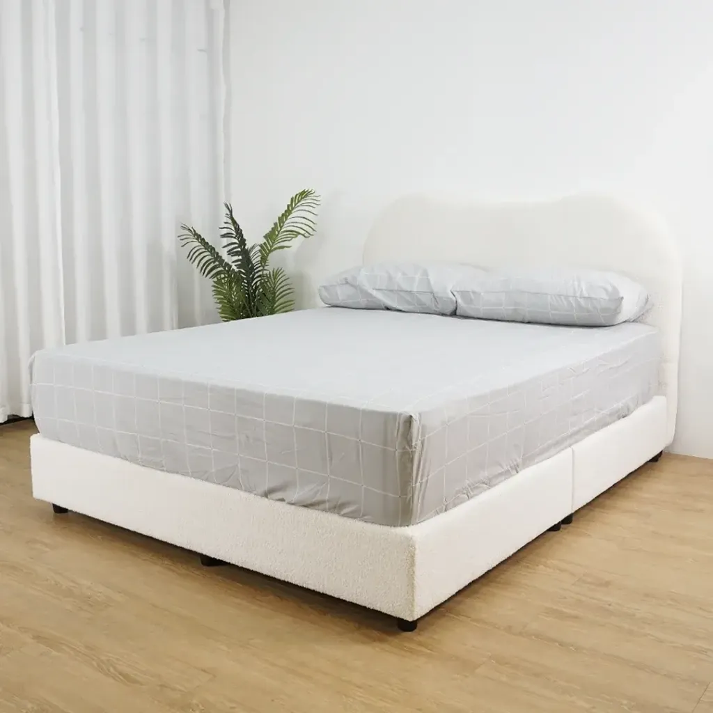 CLOUD-BED-11