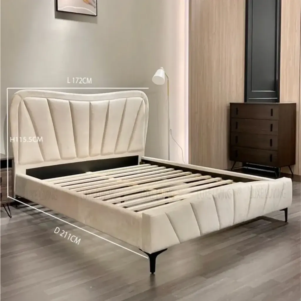 CARYS-BED-2