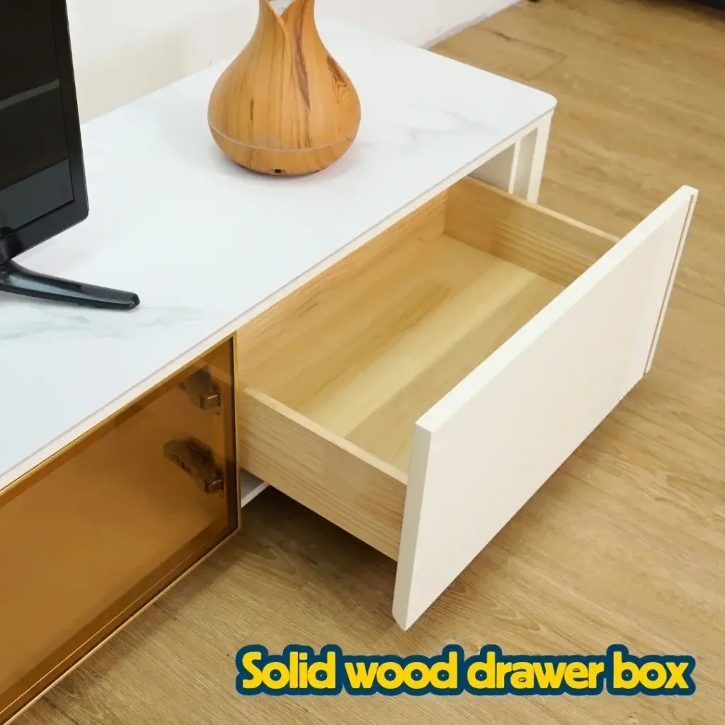 MORRIGAN-DETAILS-1-2