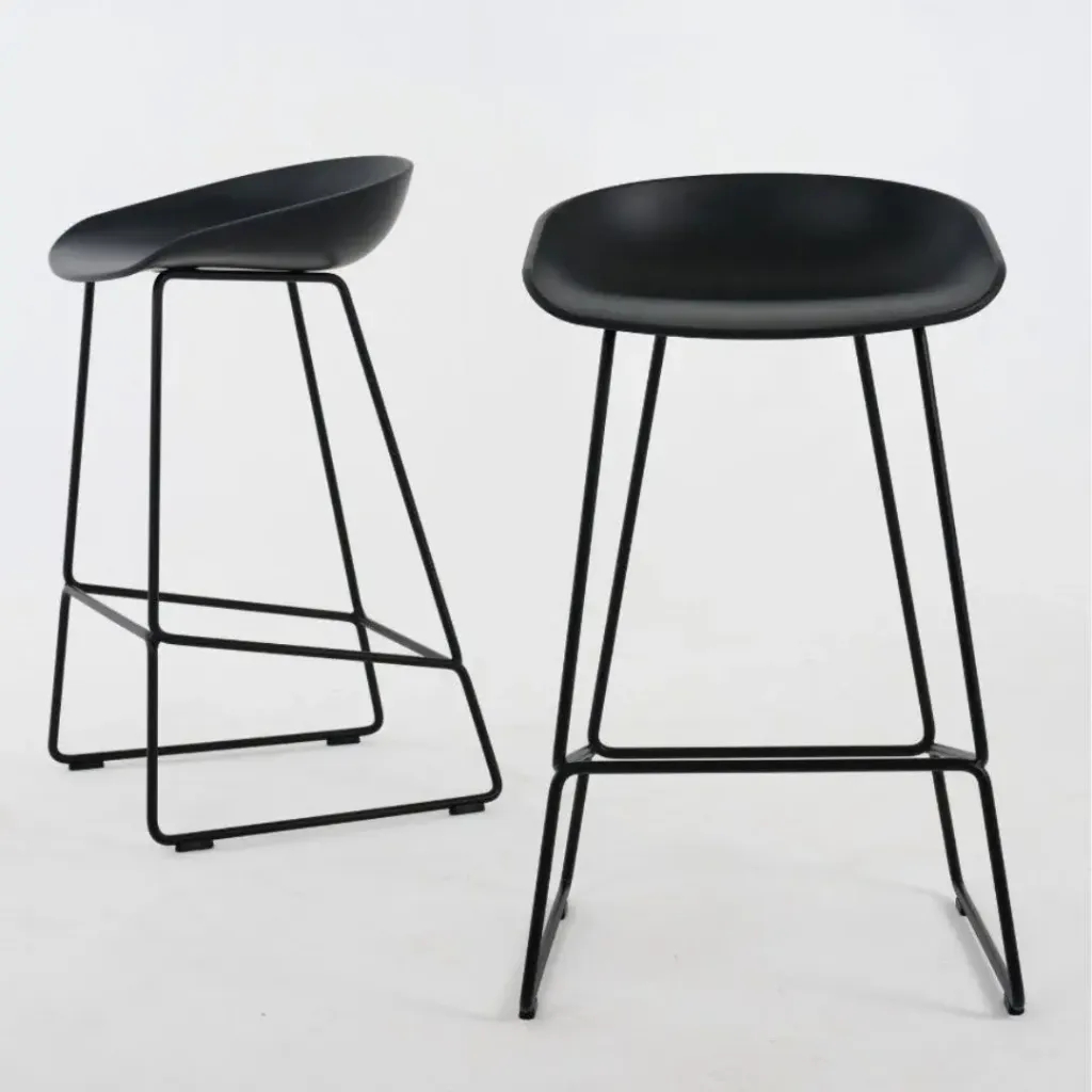 RUFUS-BAR-CHAIR-4