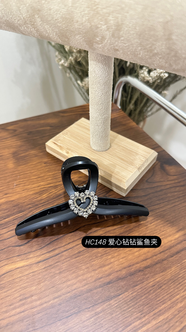 49E9BA6D-C74C-48E1-A22D-5C69EEA5E898