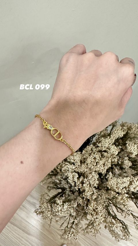 3C4EFAA0-A610-43E7-BDB4-6BE121E60974