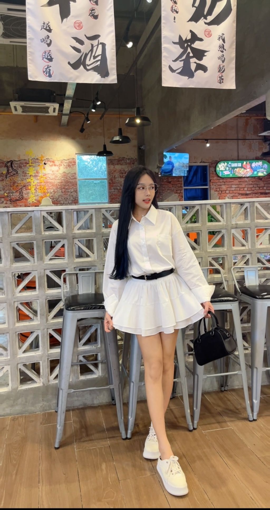 2CA7BEDC-6AEF-4B99-9A11-6F4BAE99906B
