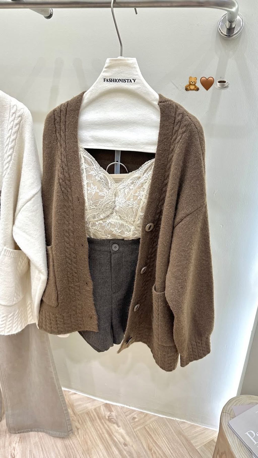 36384219-F6BF-49AE-9FA2-BB2C125B2074