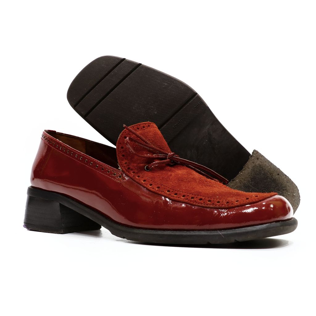 SH8 Red suede loafer 255 side.JPG