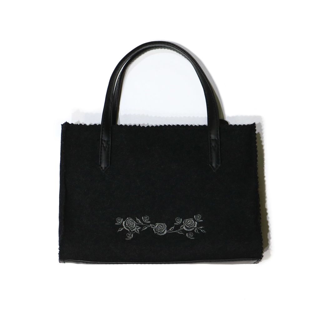 BAG21 Little black rose handbag 385 front.jpg