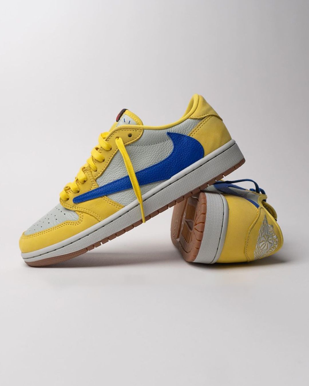 Nike Air Jordan 1 Low OG Travis Scott Canary (W) – 90sglobe Nike Air Jordan 1 Low OG Travis Scott Canary (W) – 90sglobe