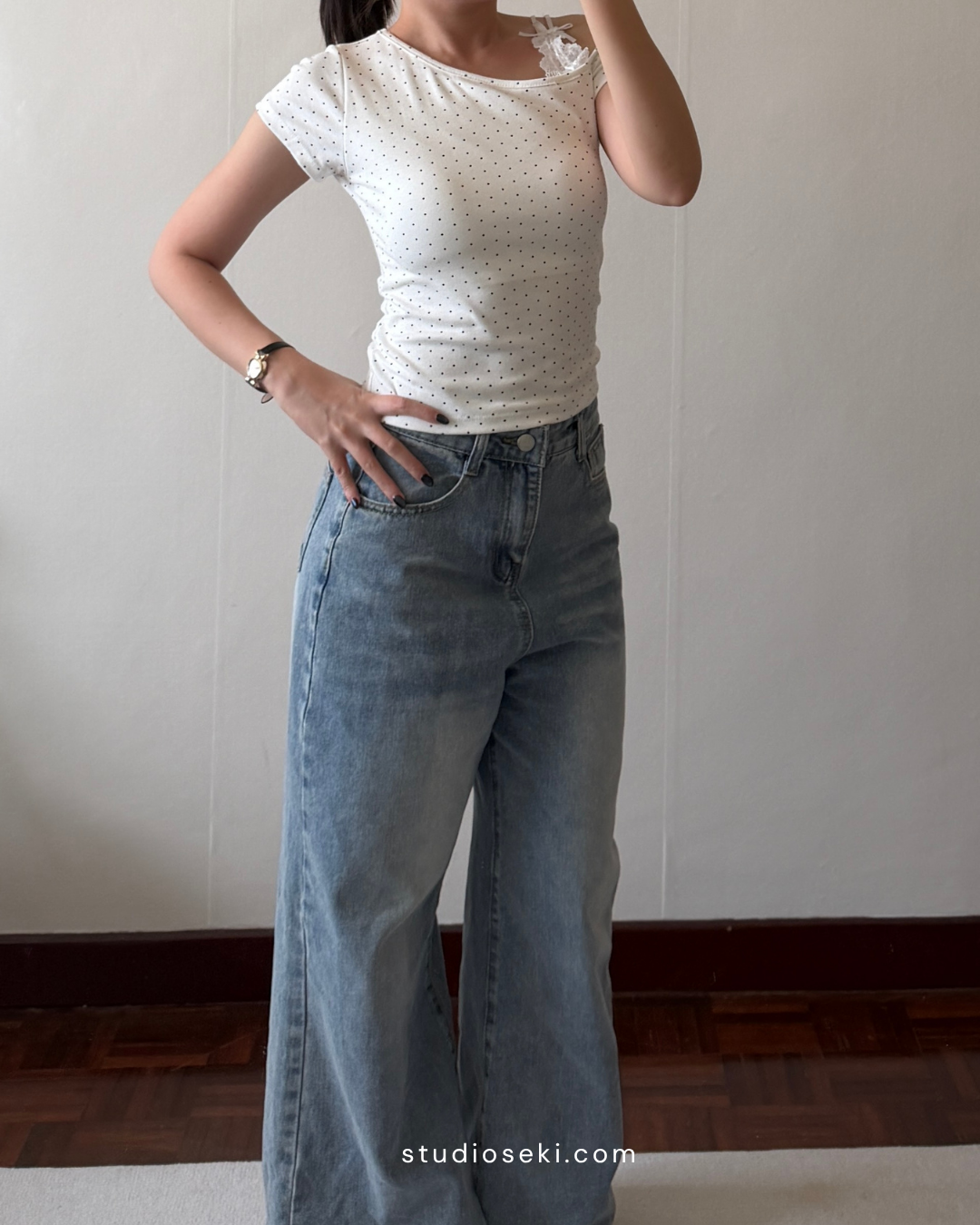 23